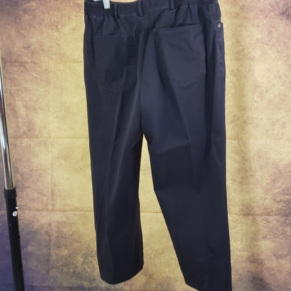 Ruby Rd.  Black capris. - Picture 3 of 4